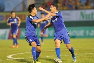 Tiền đạo ĐT Việt Nam tỏa sáng, Bình Dương đánh bại Quảng Nam