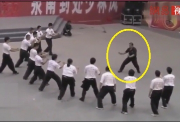 VIDEO: Cao thủ Trung Quốc sử dụng tuyệt chiêu 'truyền điện' khủng hơn Nam Huỳnh Đạo