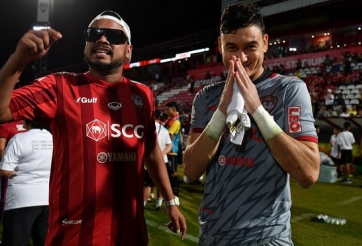 VIDEO: Văn Lâm giúp Muangthong Utd bất bại trận thứ 8 liên tiếp