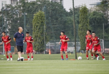 VIDEO: Đội trưởng HAGL nỗ lực tập luyện giành suất đá chính tại ĐTVN
