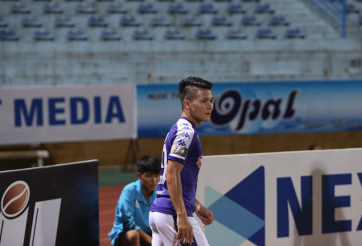 Quang Hải lên tiếng bảo vệ Trọng Hoàng sau tấm thẻ đỏ tại Hàng Đẫy