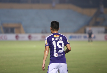 VIDEO: Siêu phẩm sút phạt của Quang Hải vào lưới Viettel (Góc quay không có trên TV)