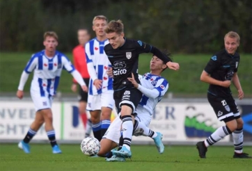 Heerenveen vs Groningen: Văn Hậu ra mắt NHM Hà Lan?