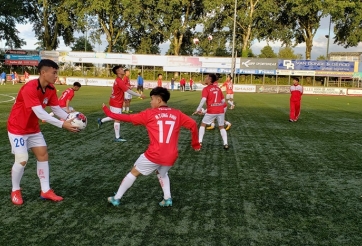 VIDEO: 'Lứa trẻ hay nhất HAGL' đá ma như Barca