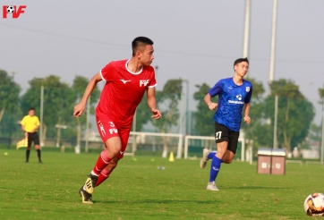 Cầu thủ PVF: 'Tôi từng suy sụp vì đá hay mà thua đau HAGL'