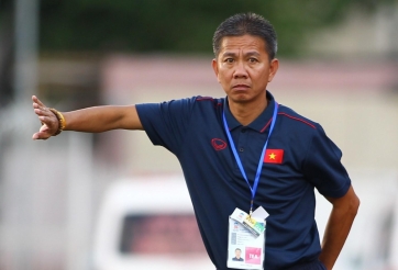 HLV Hoàng Anh Tuấn: 'Văn Hậu là cầu thủ đặc biệt cả với thế giới'