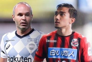 VIDEO: 'Messi Thái' thể hiện đẳng cấp khiến Iniesta sửng sốt