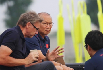 Vì sao HLV Park Hang Seo từ chối lời đề nghị của ông Troussier?