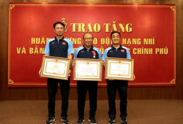 VFF hết lời ca ngợi công lao của HLV Park và các trợ lý Hàn Quốc