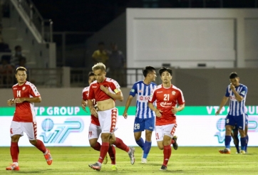 VIDEO: Công Phượng băng cắt đẳng cấp, ghi bàn cho TP.HCM