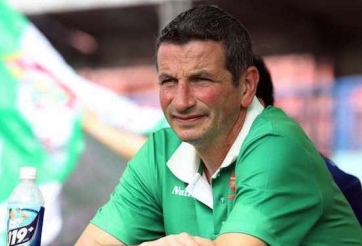 HLV Frank Durix chưa hài lòng với lứa trẻ nhà bầu Đức và bầu Hải