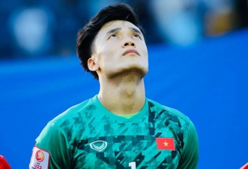 Thủ môn châu Âu: 'Với trình độ của Bùi Tiến Dũng, bị loại khỏi ĐTVN là đúng'