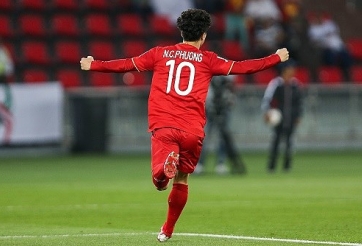 What made Cong Phuong change from Clermont Foot to Sint-Truidense V.V?