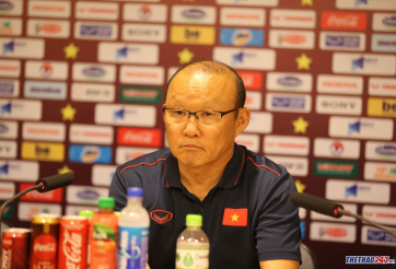 'Cong Phuong, Van Hau performed well tonight', says Park Hang-seo