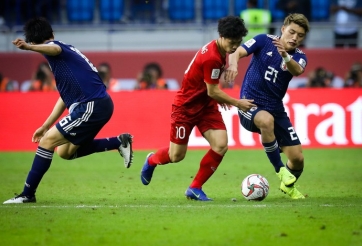 VIDEO: Công Phượng và những pha đi bóng làm nức lòng NHM trận gặp Nhật Bản