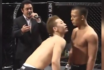 VIDEO: Bị thái độ khiêu khích, võ sĩ Nhật hạ gục cả đối thủ lẫn trọng tài