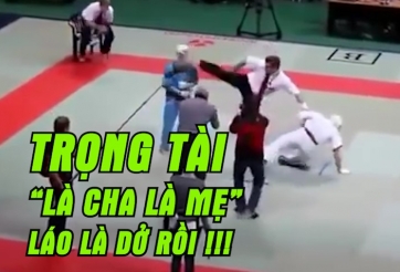 VIDEO: Trọng tài bá đạo hạ gục luôn 2 võ sĩ