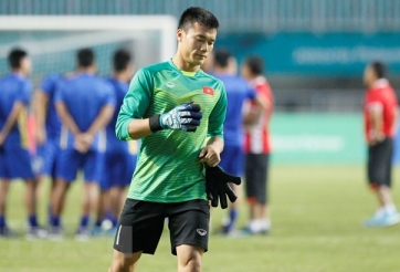 Văn Toản đã sẵn sàng thay thế Bùi Tiến Dũng ở U23 Việt Nam