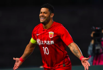 Hulk và Oscar toả sáng rực rỡ tại cúp C1 châu Á