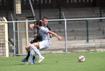 Công Phượng dự bị, Sint-Truiden thua đậm đội bóng từng dự C1