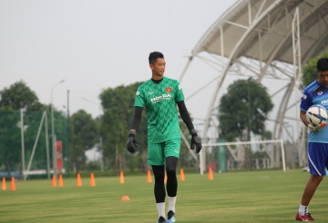 Thủ môn cao 1m93 sẵn sàng cạnh tranh vị trí ở U22 Việt Nam