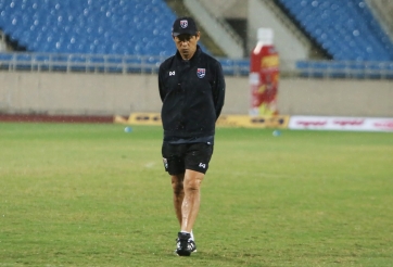 HLV Akira và ĐT Thái Lan đội mưa Mỹ Đình chuẩn bị đại chiến Việt Nam