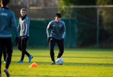 Trở về sau SEA Games, Văn Hậu sẵn sàng cho trận tranh top 4 của Heerenveen