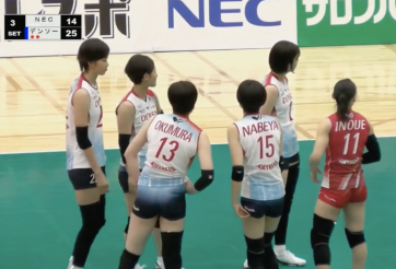 VIDEO: Thanh Thuý đối đầu Jaja Santiago ở giải VĐQG Nhật Bản