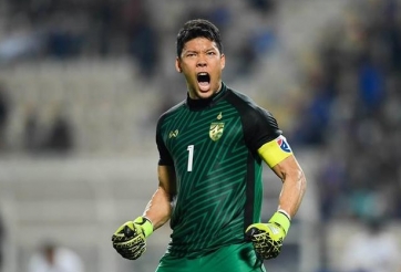 Thủ môn số 1 Thái Lan từng lỡ cơ hội gia nhập Manchester Utd