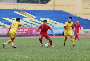 Trọng Hùng rời sân sớm, Thanh Hoá không thể đánh bại SLNA trên sân nhà