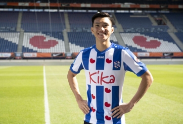 Báo Hà Lan cảnh báo Heerenveen khi trả lương 436.000 euro cho Văn Hậu