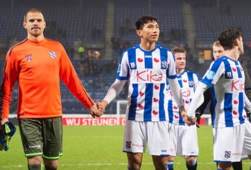 HLV Hoàng Anh Tuấn: 'Văn Hậu thử sức ở J-League sẽ là bước lùi'