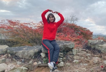 Nữ thủ môn xinh đẹp của đội tuyển Việt Nam thu hút mọi ánh nhìn