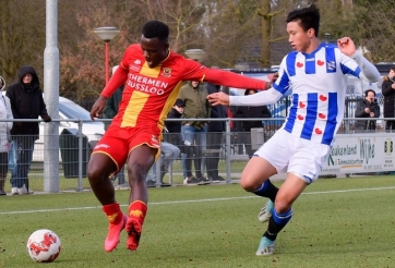 Twente vs Heerenveen: Chờ Văn Hậu chỉ huy hàng phòng ngự