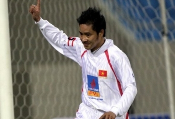 VIDEO: Nguyễn Hồng Sơn đánh bại Beckham và nhiều ngôi sao thế giới