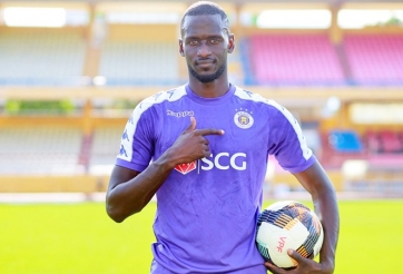 Tiền đạo Pháp chỉ ra ưu điểm của cầu thủ Việt Nam so với châu Âu