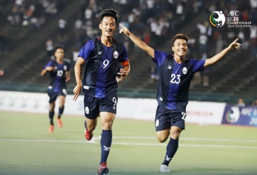 VIDEO: Phòng ngự 9 người vẫn bị 'thế hệ vàng' Campuchia ghi 9 bàn