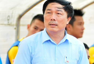 Bầu Đệ: 'Các CLB tại V-League đang đứng bên bờ vực phá sản'