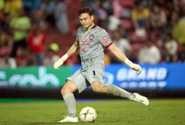 Muangthong United muốn bán thủ môn Đặng Văn Lâm