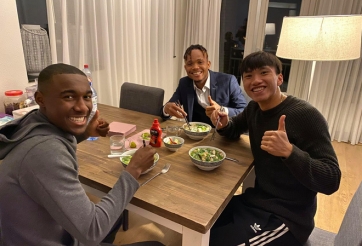 Bạn thân Văn Hậu: 'Kinh nghiệm ở Liverpool đã giúp tôi rất nhiều'