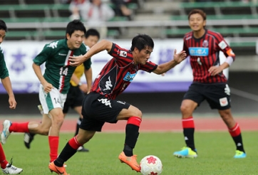 VIDEO: Thước phim chưa công bố về Công Vinh ở Nhật Bản