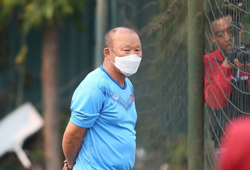 VIDEO: HLV Park hành động lạ sau trận HAGL vs Sài Gòn