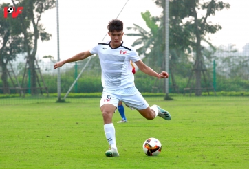 HLV Philippe Troussier chỉ ra cầu thủ biểu tượng của U19 Việt Nam