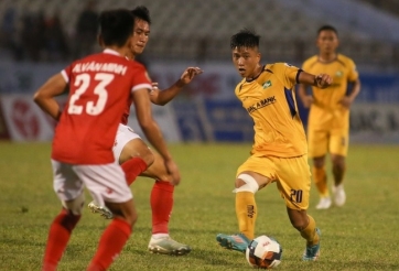 HLV HL Hà Tĩnh: '8 cầu thủ cũng không cản được Phan Văn Đức'