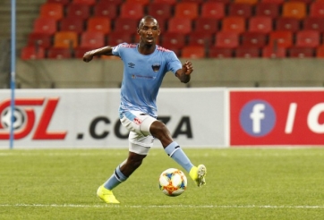 VIDEO: Cầu thủ 'quẩy skill điên đảo' khiến Neymar cũng chào thua