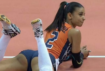 VIDEO: Ngắm nhan sắc của Libero quyến rũ nhất thế giới