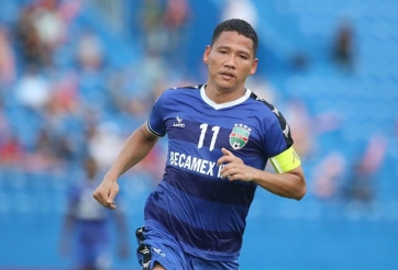 VIDEO: Kỹ năng săn bàn trong vòng cấm 'thượng thừa' của Anh Đức