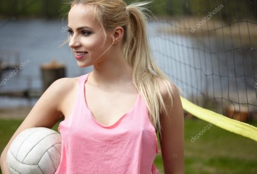 VIDEO: Top 10 nữ VĐV bóng chuyền quyến rũ nhất hành tinh