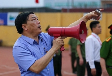 Bầu Đệ: 'Các trường bóng đá nên đưa cách làm của tôi vào giáo trình'