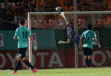 Báo Thái dành sự thán phục cho thủ môn Đặng Văn Lâm